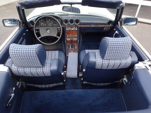 1984 Mercedes-Benz 380SL R107 zum Verkauf (Bild 29 von 67)