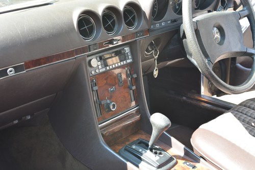 1985 Mercedes-Benz 380 SL In vendita (immagine 102 di 159)