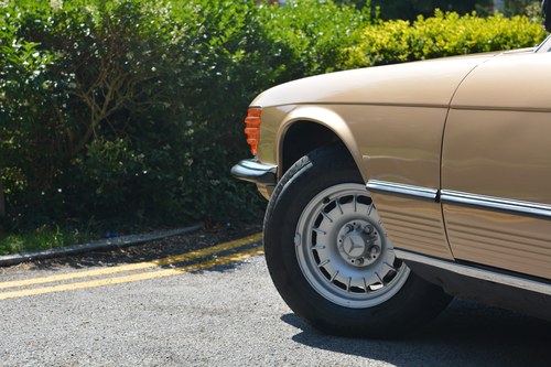 1985 Mercedes-Benz 380 SL In vendita (immagine 60 di 159)