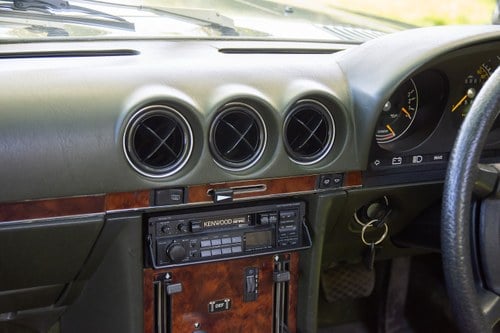 1985 Mercedes-Benz 380SL R107 For Sale (picture 33 of 170)