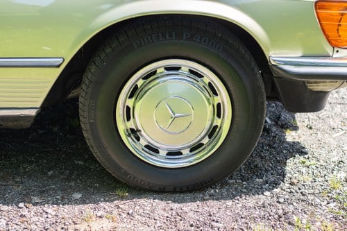 1985 Mercedes-Benz 380SL R107 For Sale (picture 22 of 170)