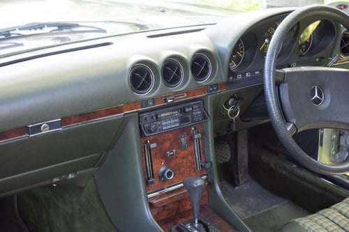 1985 Mercedes-Benz 380SL R107 For Sale (picture 32 of 170)