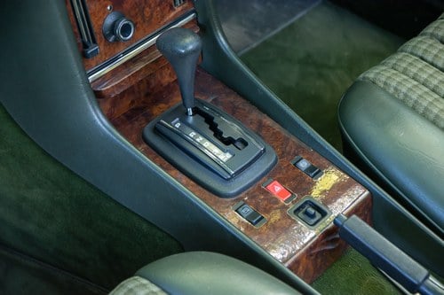 1985 Mercedes-Benz 380SL R107 For Sale (picture 35 of 170)