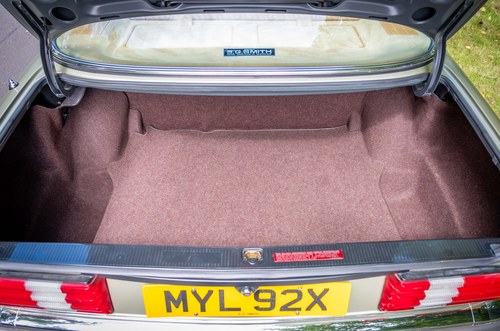 1982 Mercedes-Benz 380SE In vendita (immagine 126 di 252)