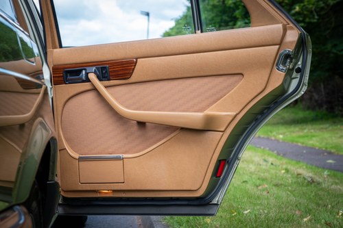 1982 Mercedes-Benz 380SE In vendita (immagine 102 di 252)