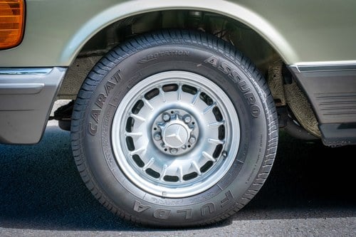 1982 Mercedes-Benz 380SE In vendita (immagine 35 di 252)