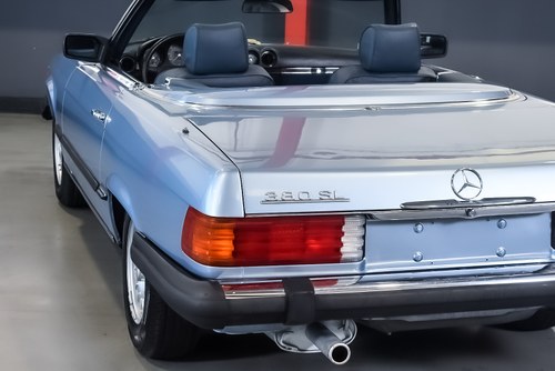 NO RESERVE - 1985 Mercedes-Benz 380SL zum Verkauf (Bild 77 von 100)