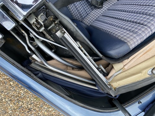 1984 Mercedes 380SL For Sale (picture 80 of 189)