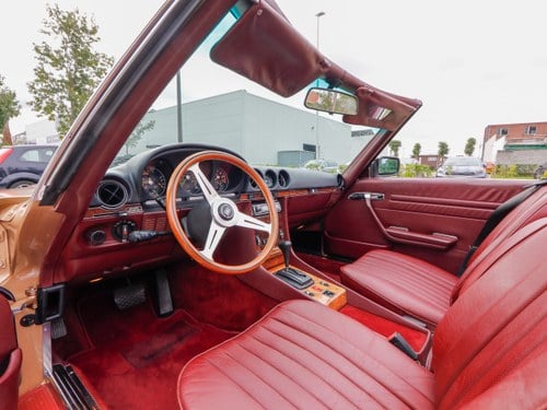 1985 Mercedes-Benz 380SL For Sale (picture 38 of 131)