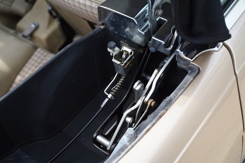 1986 Mercedes-Benz 420SL R107 V8 Auto In vendita (immagine 126 di 210)