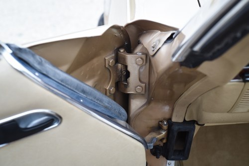 1986 Mercedes-Benz 420SL R107 V8 Auto In vendita (immagine 35 di 210)