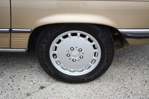 1986 Mercedes-Benz 420SL R107 V8 Auto In vendita (immagine 28 di 210)