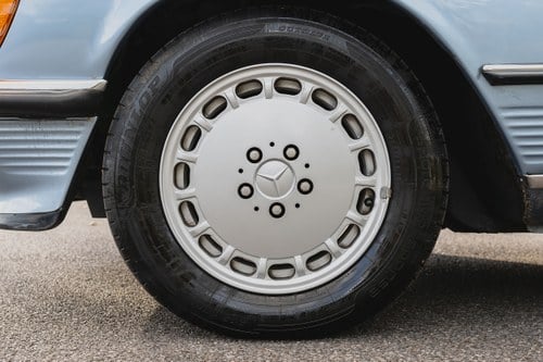 1988 Mercedes Benz 420SL (R107) Te koop (foto 17 van 141)