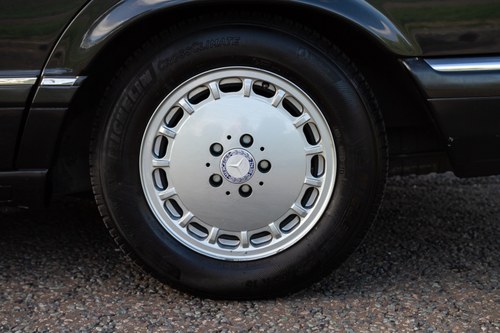 1991 Mercedes-Benz 420 SE (W126) For Sale (picture 36 of 171)