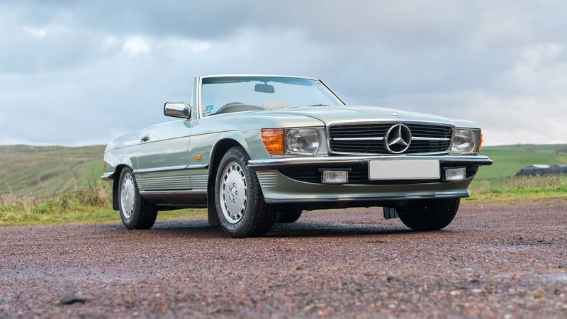 1988 Mercedes-Benz 420SL (R107) For Sale (picture 1 of 180)