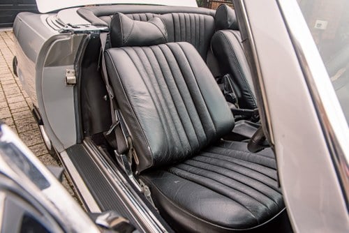 1974 Mercedes-Benz 450SL till salu (bild 51 av 172)