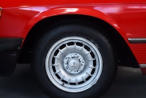 NO RESERVE - 1977 Mercedes-Benz 450SL R107 LHD zum Verkauf (Bild 26 von 71)