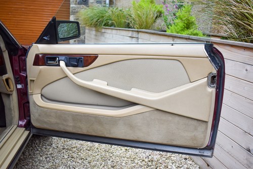 1987 Mercedes-Benz 500 SEC Auto (C126) In vendita (immagine 41 di 128)