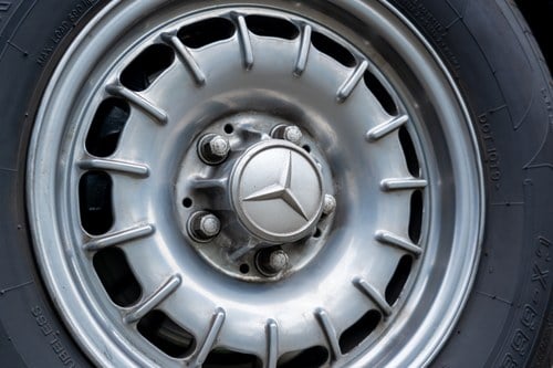 1986 Mercedes-Benz 500 SEC In vendita (immagine 85 di 138)