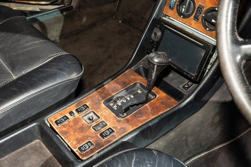 1988 Mercedes-Benz 500 SEC Te koop (foto 56 van 159)