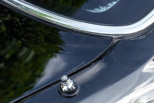 1988 Mercedes-Benz 500 SEC Te koop (foto 111 van 159)