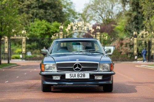 1983 Mercedes-Benz 500 SL Auto In vendita (immagine 5 di 193)