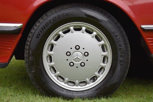 1986 Mercedes-Benz 500 SL Auto (R107) à vendre (picture 24 of 206)