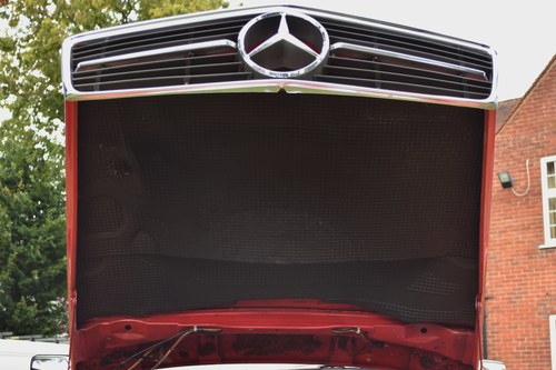 1986 Mercedes-Benz 500 SL Auto (R107) à vendre (picture 134 of 206)