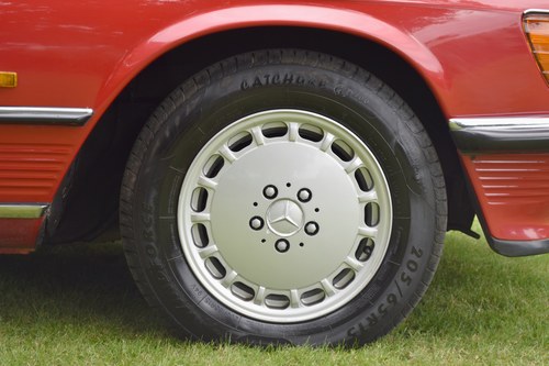 1986 Mercedes-Benz 500 SL Auto (R107) à vendre (picture 22 of 206)