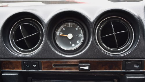 1986 Mercedes-Benz 500 SL Auto (R107) à vendre (picture 61 of 206)