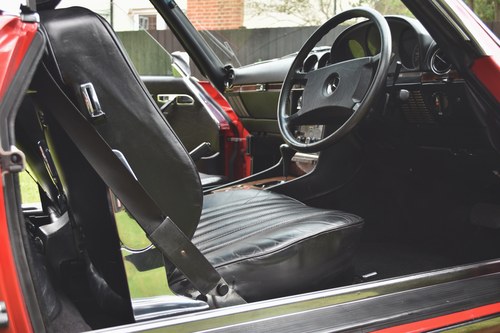 1986 Mercedes-Benz 500 SL Auto (R107) à vendre (picture 38 of 206)