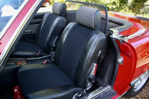1983 Mercedes-Benz 500 SL (R107) For Sale (picture 52 of 110)