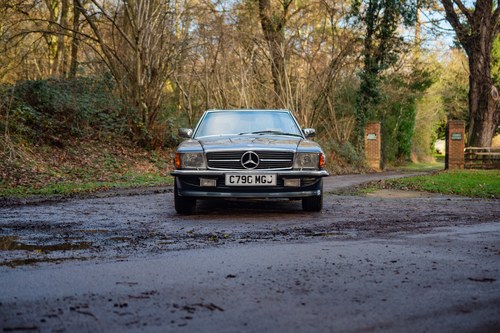 1986 Mercedes-Benz 500 SL (R107) zum Verkauf (Bild 41 von 146)