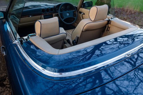 1986 Mercedes-Benz 500 SL (R107) zum Verkauf (Bild 115 von 146)