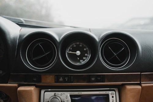 1988 Mercedes-Benz 560 SL (R107) Te koop (foto 46 van 130)