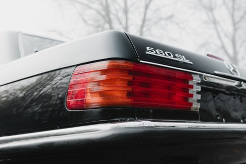 1988 Mercedes-Benz 560 SL (R107) Te koop (foto 95 van 130)