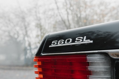 1988 Mercedes-Benz 560 SL (R107) Te koop (foto 96 van 130)