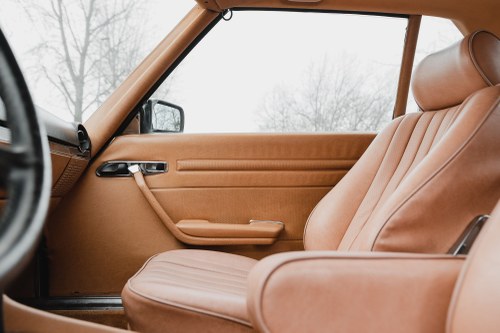 1988 Mercedes-Benz 560 SL (R107) Te koop (foto 51 van 130)