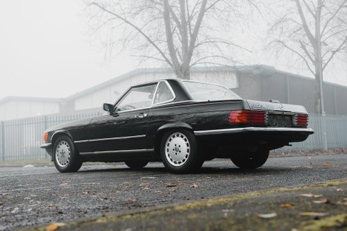1988 Mercedes-Benz 560 SL (R107) Te koop (foto 8 van 130)