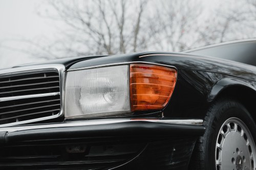 1988 Mercedes-Benz 560 SL (R107) Te koop (foto 71 van 130)