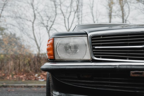 1988 Mercedes-Benz 560 SL (R107) Te koop (foto 68 van 130)