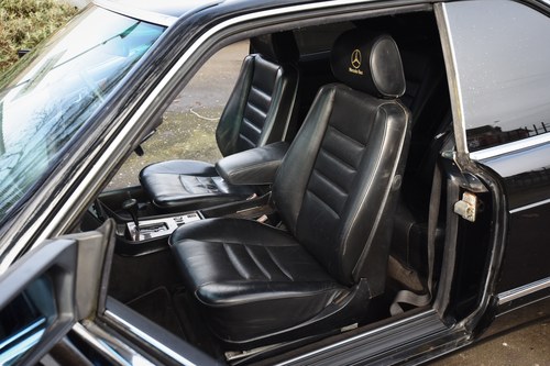1988 MERCEDES-BENZ 500 SEC AUTO Te koop (foto 42 van 168)