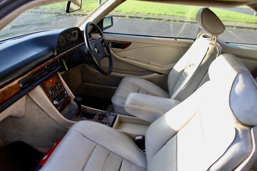 NO RESERVE - 1986 Mercedes-Benz 500 SEC In vendita (immagine 36 di 118)