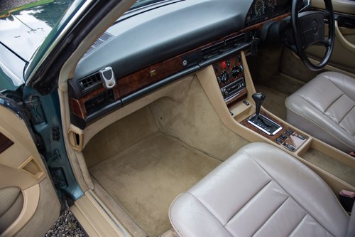 NO RESERVE -1986 Mercedes-Benz 500 SEC In vendita (immagine 40 di 179)