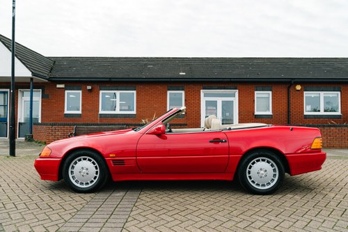1991 Mercedes Benz 500SL-32 (R129) For Sale (picture 8 of 176)
