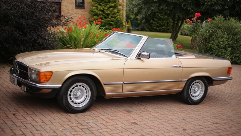 1984 Mercedes 500SL R107 For Sale (picture 1 of 135)