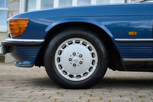 1988 Mercedes-Benz 500SL In vendita (immagine 41 di 207)