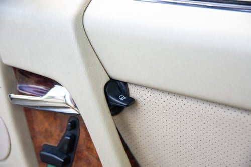 1991 Mercedes 500SL In vendita (immagine 53 di 192)