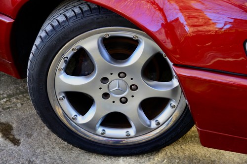 1991 Mercedes-Benz 500SL For Sale (picture 32 of 97)