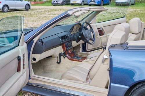 1993 Mercedes-Benz 500SL For Sale (picture 48 of 222)